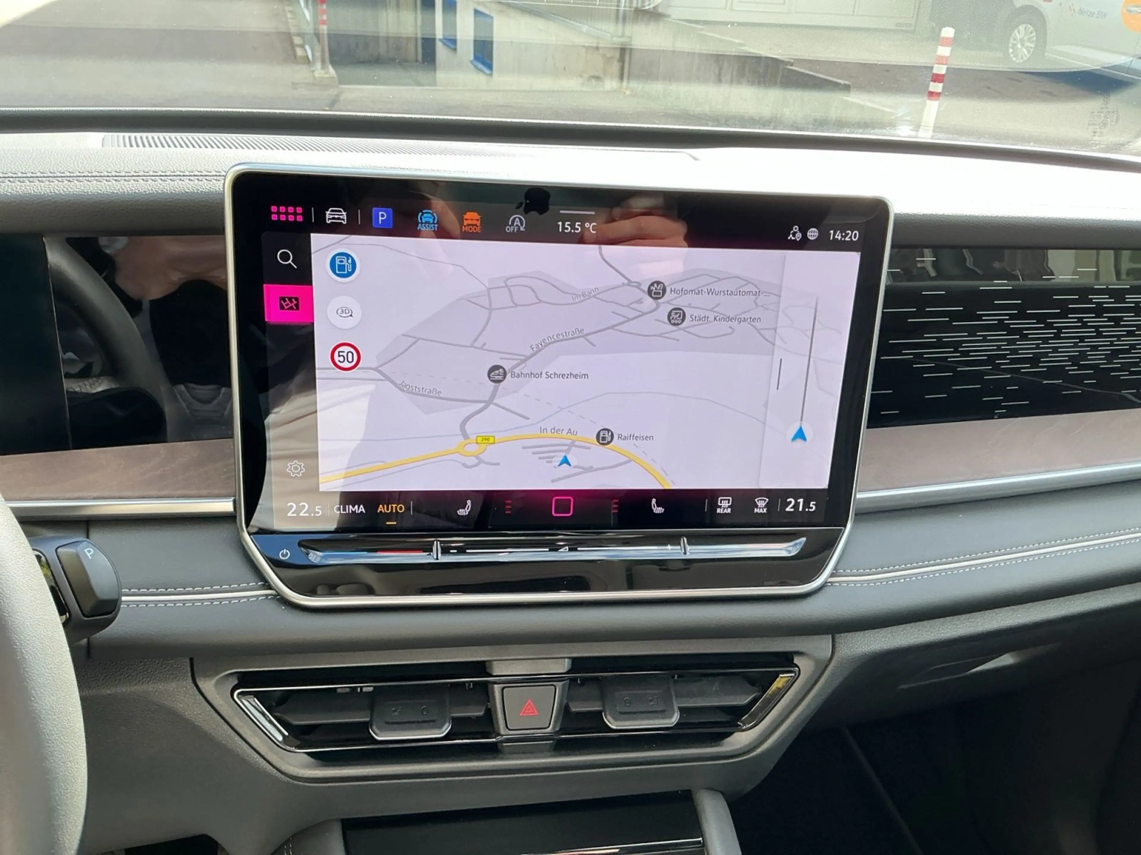 Volkswagen Tayron 1.5eTSI Elegance DSG 7-Sitzer Navi LED AH — photo 13