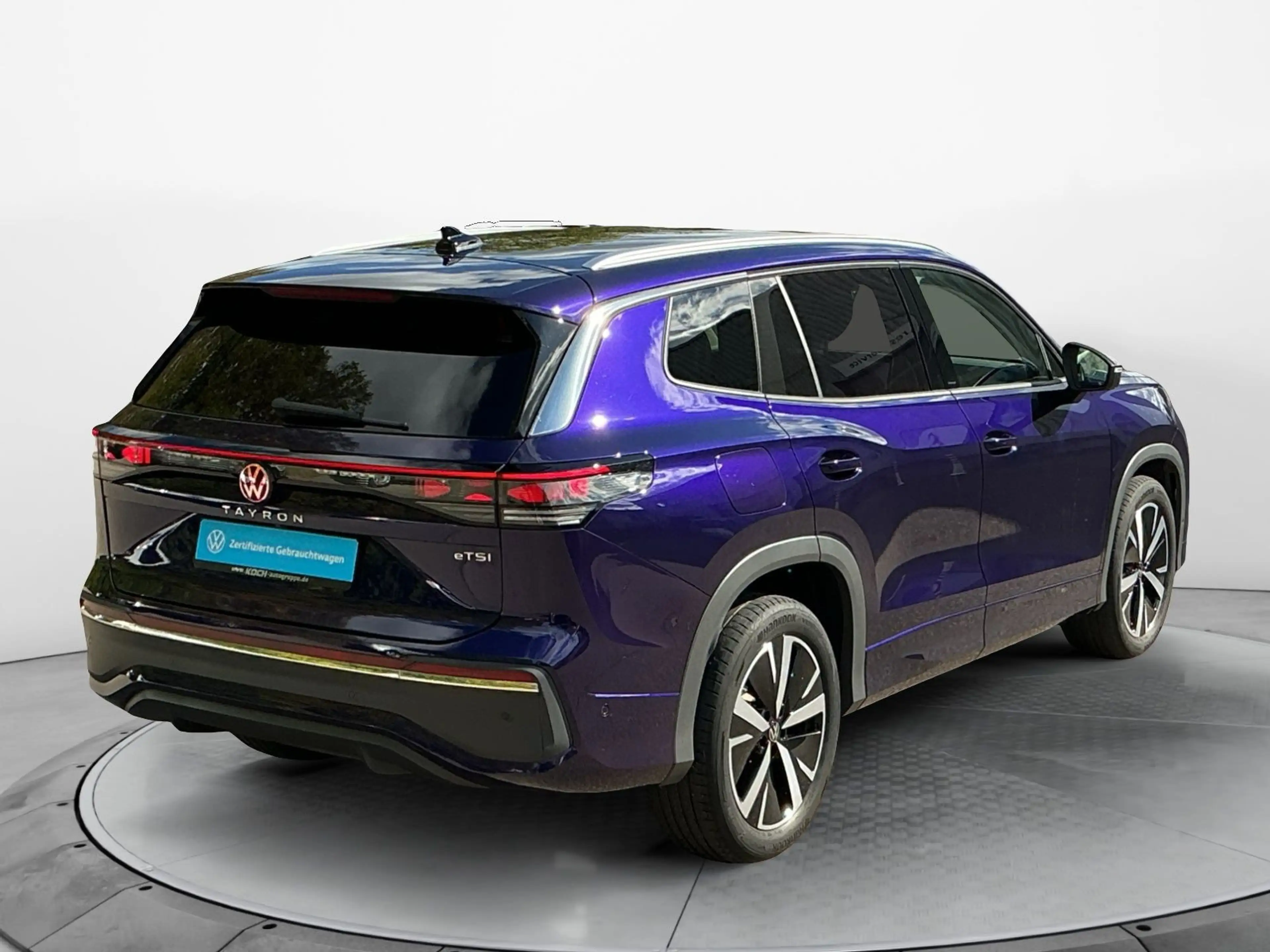 Volkswagen Tayron 1.5eTSI Elegance DSG 7-Sitzer Navi LED AH — photo 9