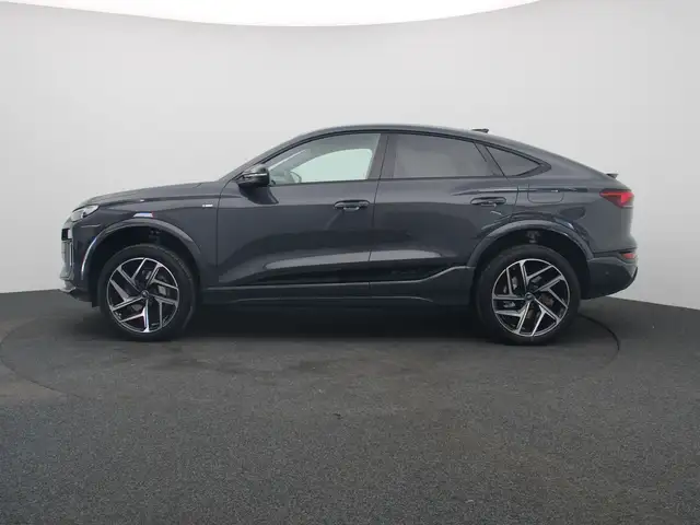 Audi Q6 E-Tron view 4