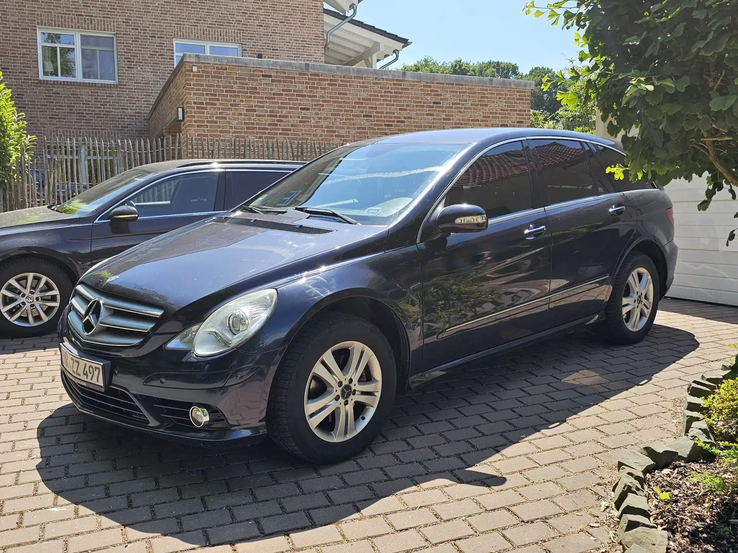 Mercedes-Benz R 280 R 280 / LPG Černá - 2