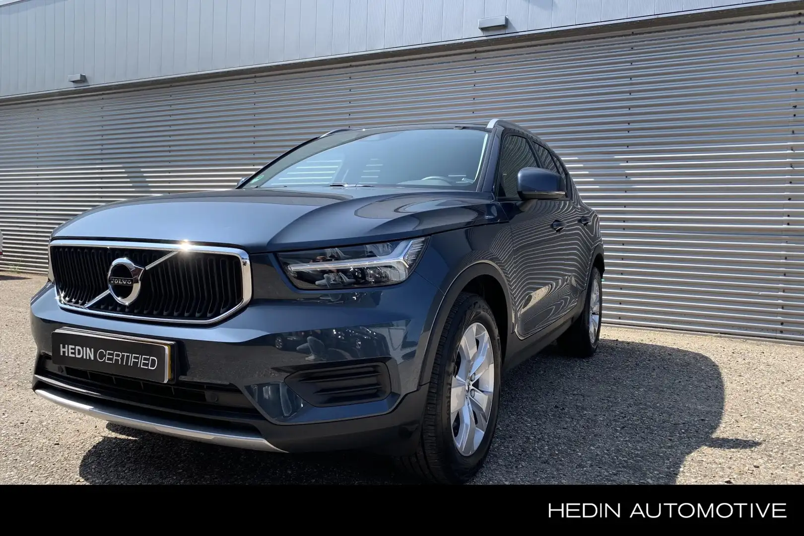 Volvo XC40 1.5 T2 Momentum Business | Trekhaak | Stoel en Stu Blau - 1