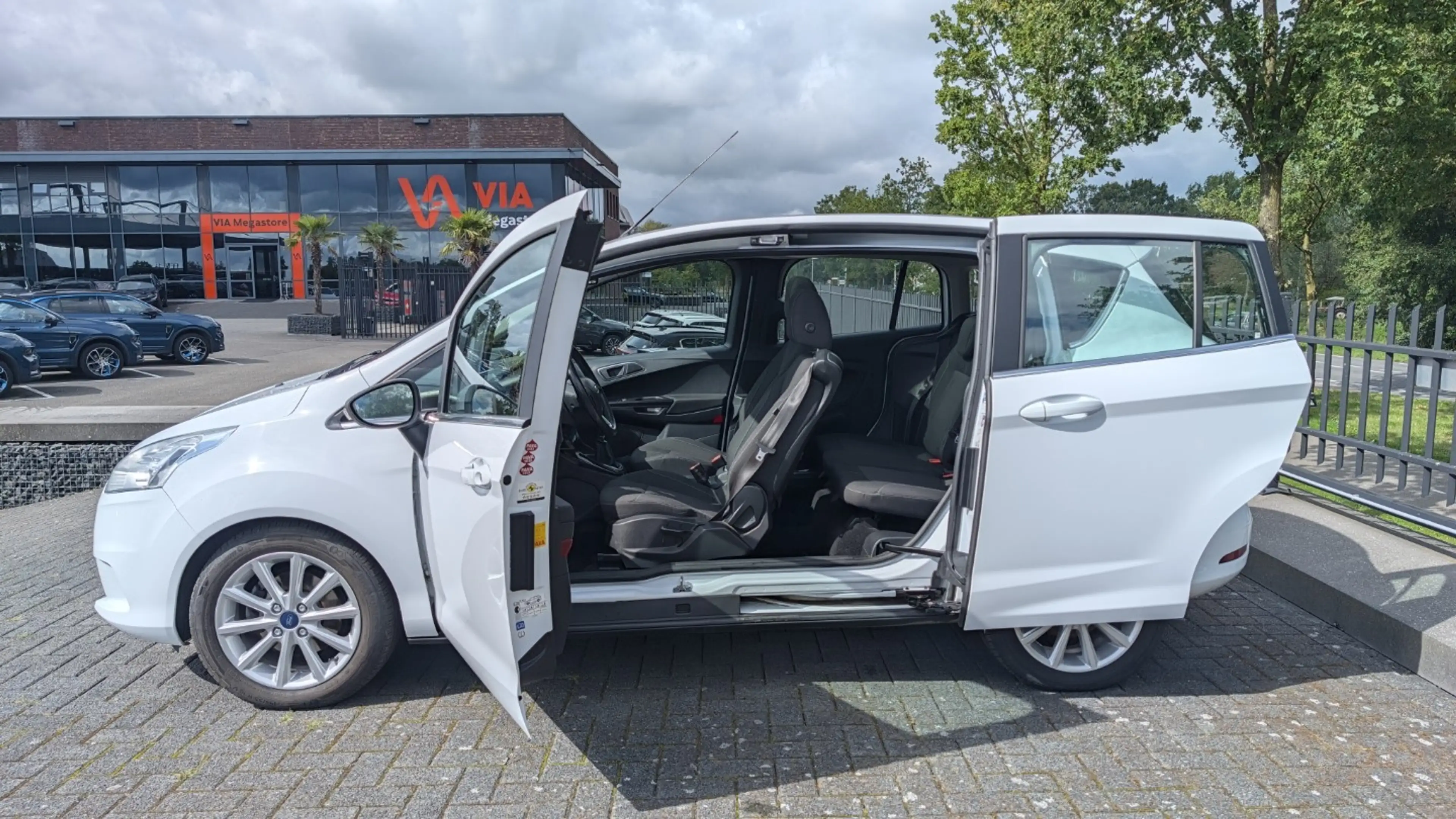 Ford B-Max 1.0 EcoBoost | Titanium | 120PK | Pano | Trekhaak — photo 14