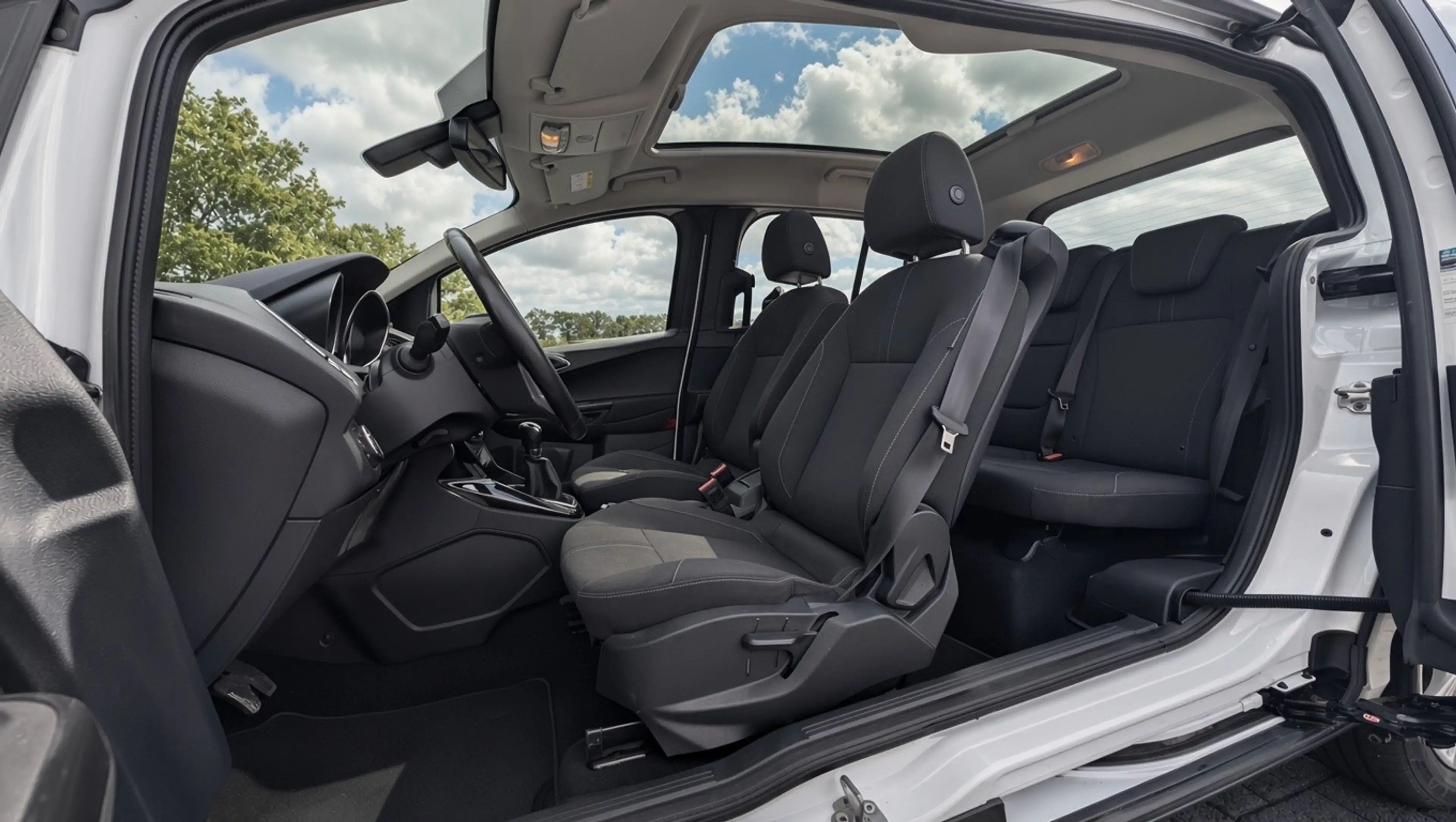 Ford B-Max 1.0 EcoBoost | Titanium | 120PK | Pano | Trekhaak — photo 4