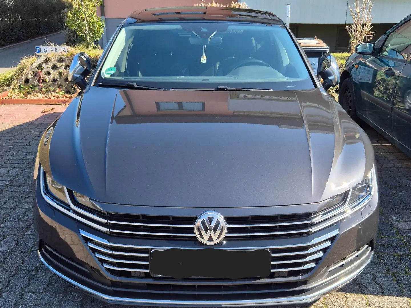 Volkswagen Arteon 2.0 TDI SCR DSG/Pano/LED/Navi Grau - 1