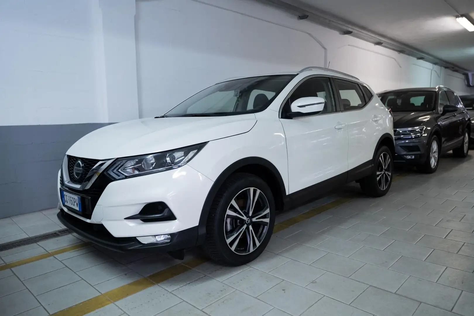 Nissan Qashqai 1.3 dig-t Acenta Premium 140cv Blanc - 1