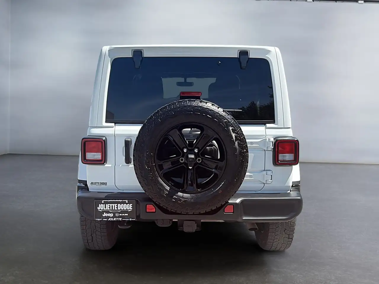 Jeep Wrangler снимка Jeep Wrangler