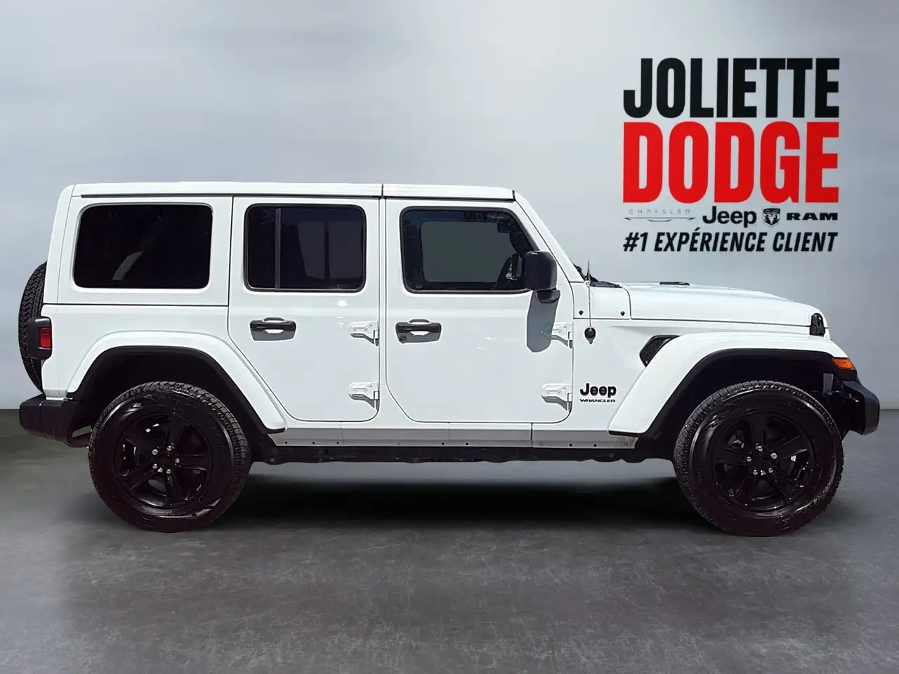 Jeep Wrangler снимка Jeep Wrangler