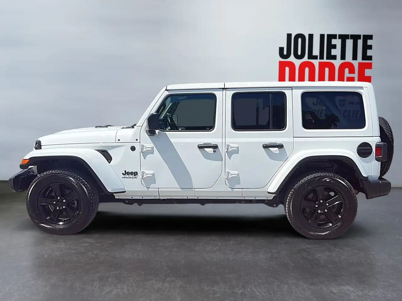 Jeep Wrangler снимка Jeep Wrangler