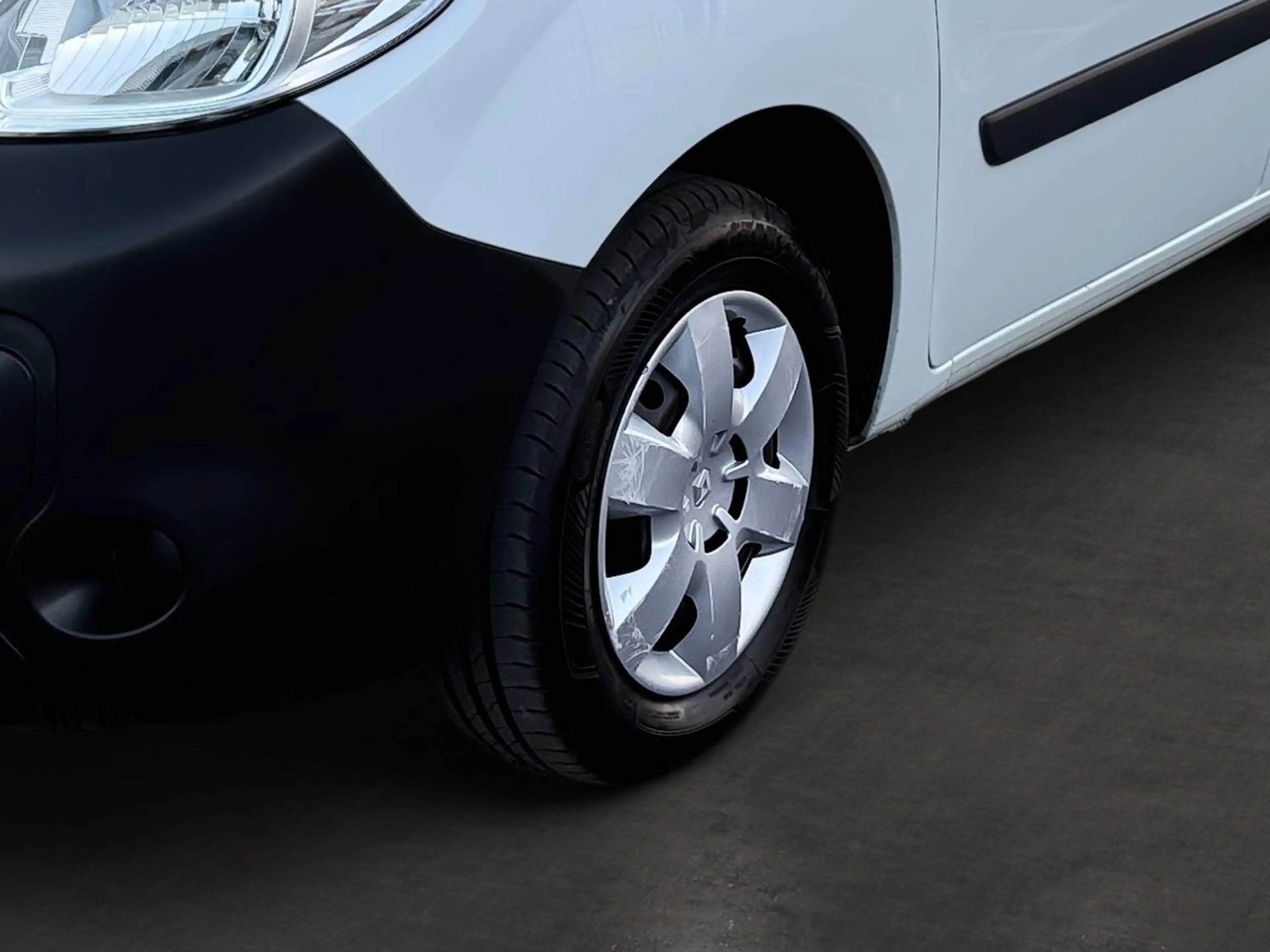 Renault Kangoo Medium ACCESS ENERGY dCi 80 L1 | MwSt. ausweisbar — photo 8