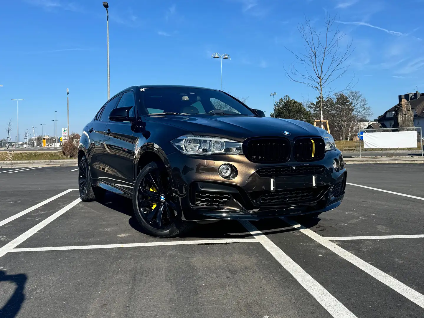 BMW X6 X6 xDrive50i Sport Activity Braun - 2
