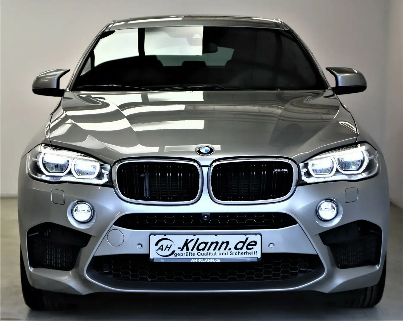 BMW X6 M 4.4 575PS M Drivers Package SMG Head-Up LED Gris - 2