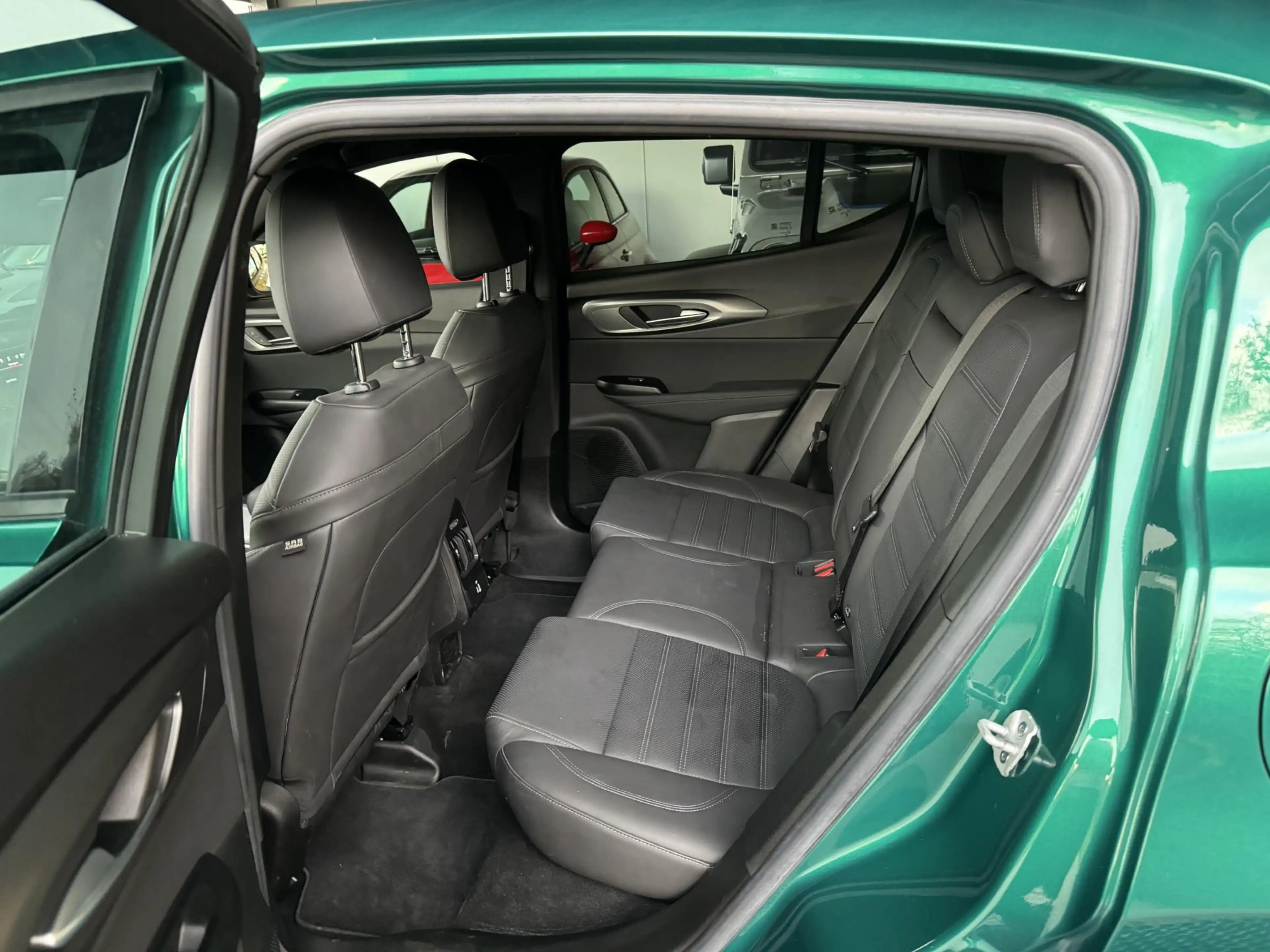 Alfa Romeo Tonale 1.3 T280 PHEV Q4 Speciale — photo 10