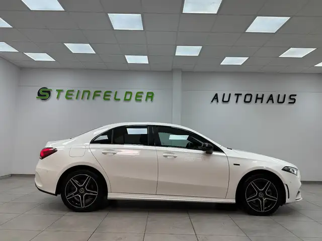 Mercedes-Benz A-Class view 8
