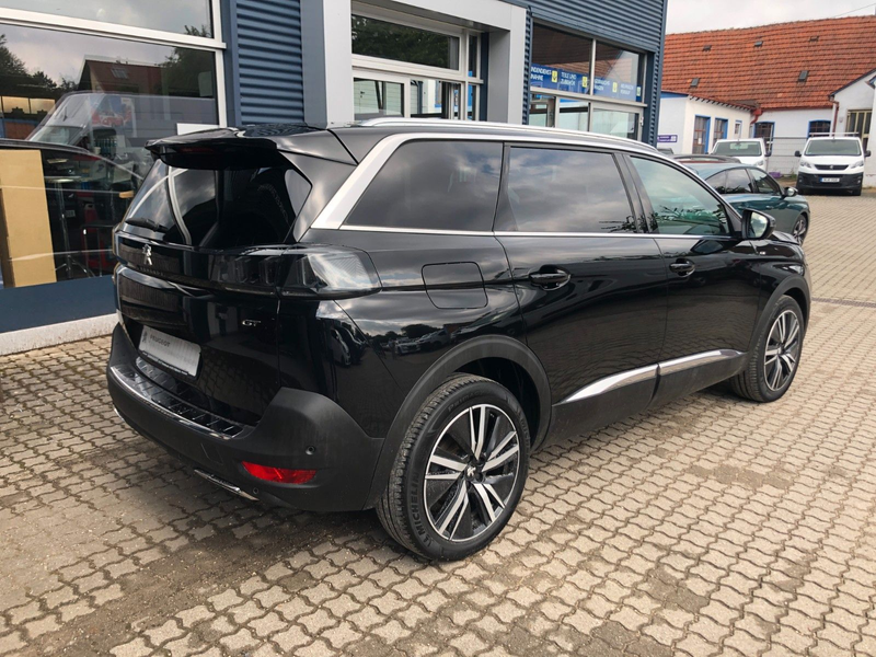 Peugeot 5008 PureTech 130 EAT8 GT — photo 5