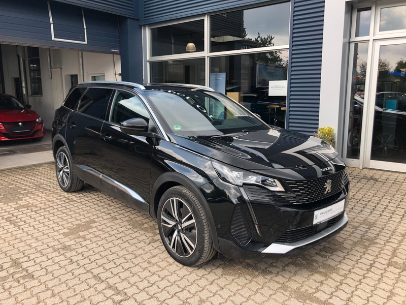 Peugeot 5008 PureTech 130 EAT8 GT — photo 8