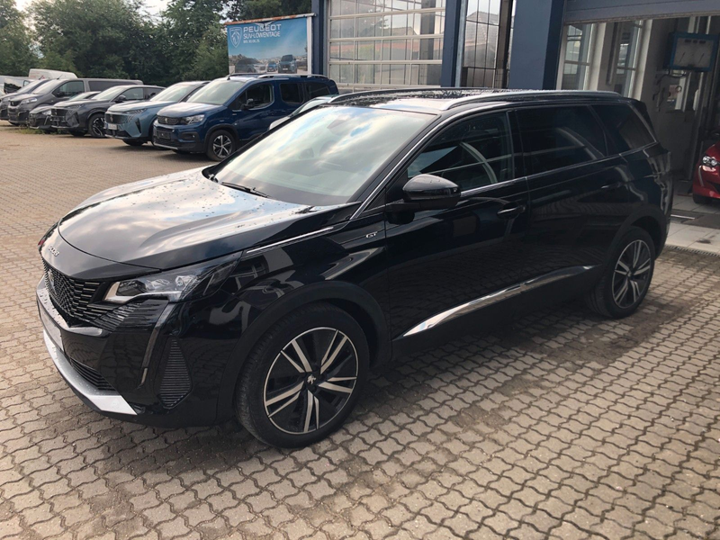 Peugeot 5008 PureTech 130 EAT8 GT — photo 3