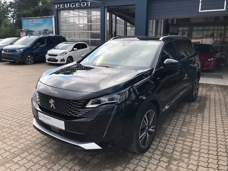 Peugeot 5008 PureTech 130 EAT8 GT — photo 2