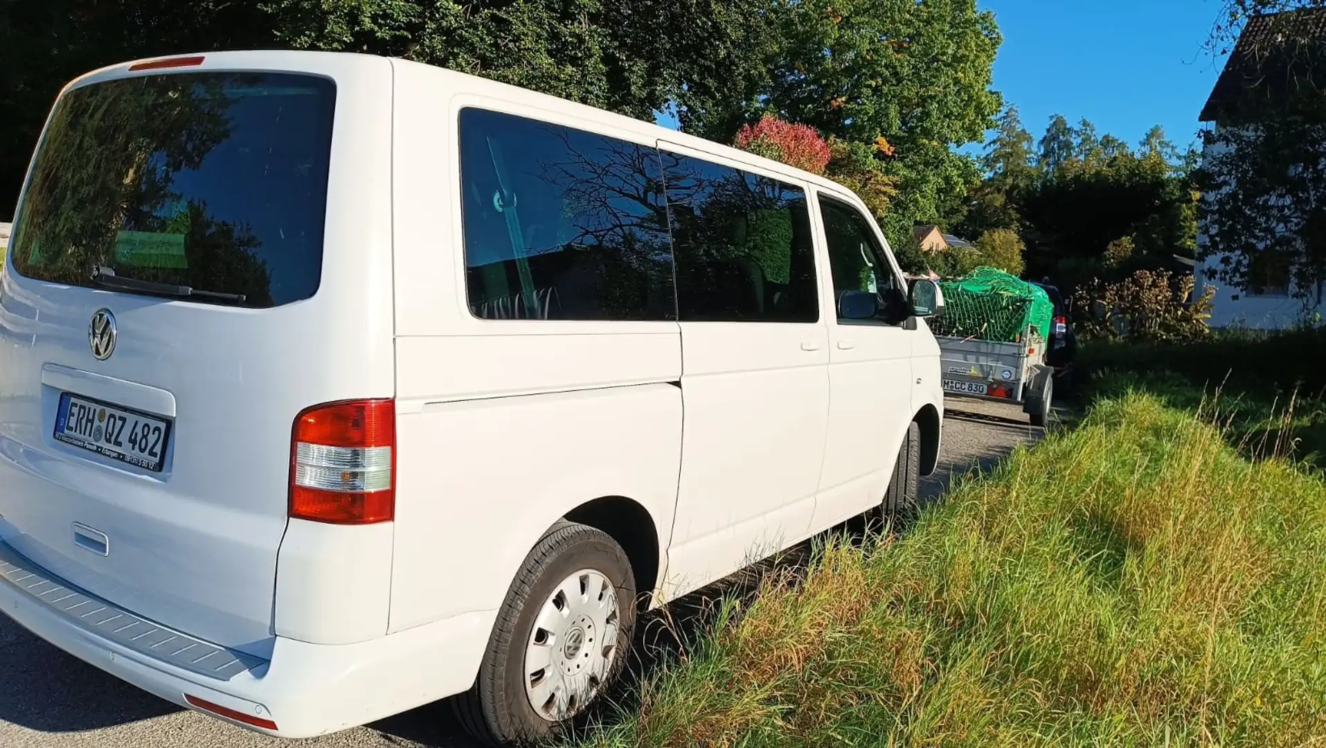 Volkswagen T5 Kombi topgepflegter 2,0 TDI 84KW 8 Sitzer Fehér - 2