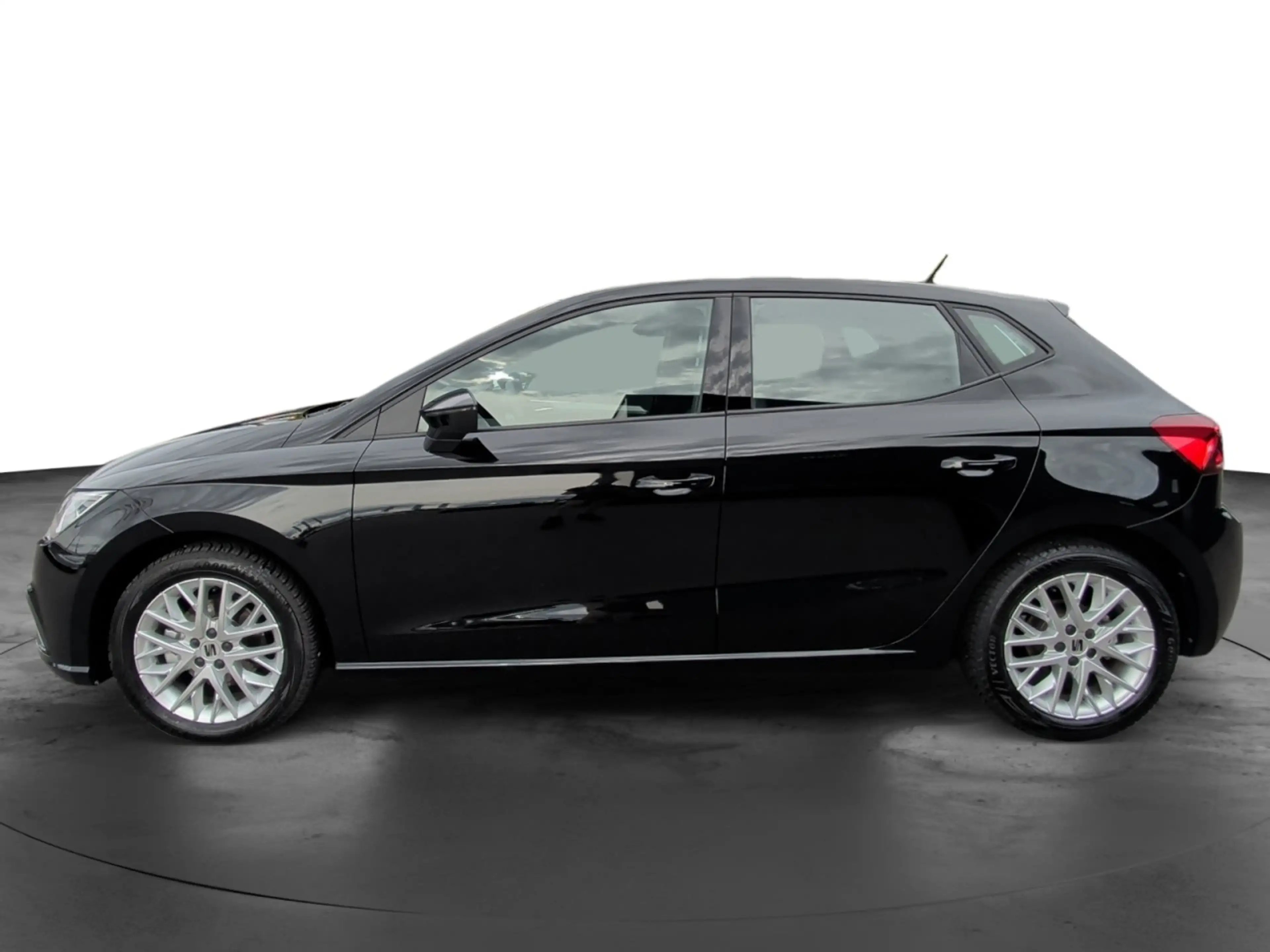 SEAT Ibiza FR 1.0 TSI DSG ACC+GJR+LED+RKAM+DINAMICA Klima — photo 2