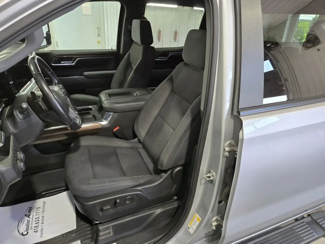 Chevrolet Silverado 1500 снимка Chevrolet Silverado 1500