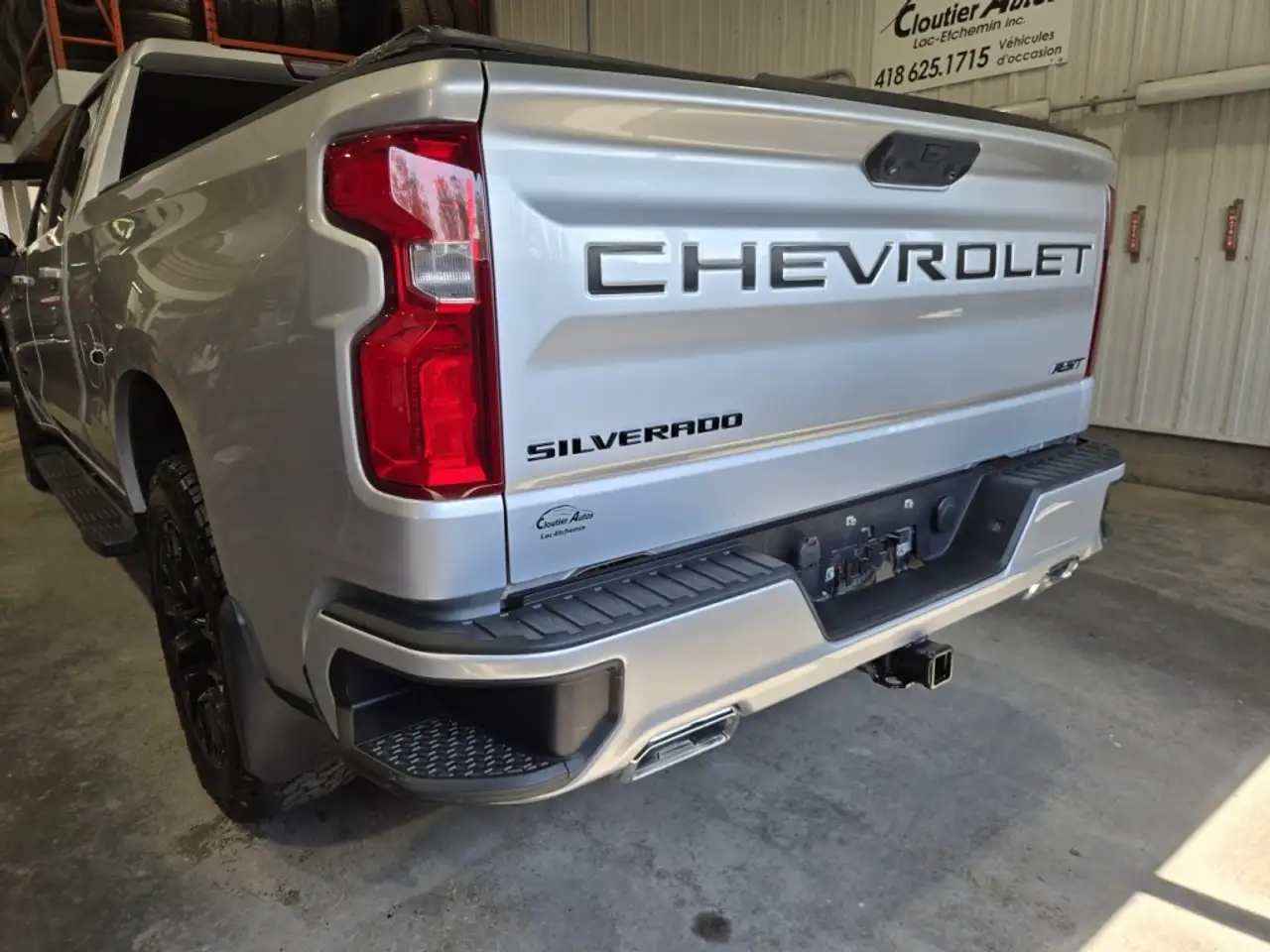 Chevrolet Silverado 1500 снимка Chevrolet Silverado 1500