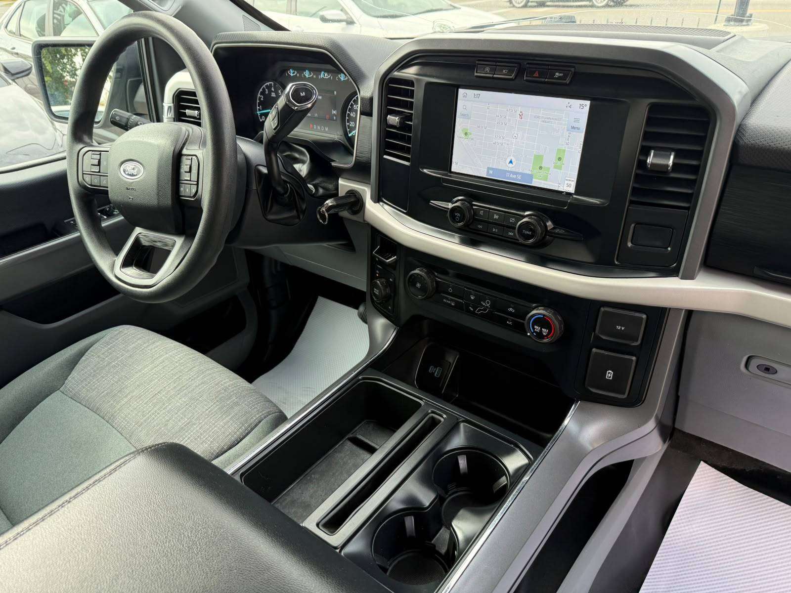2023 Ford F-150 SuperCrew — view 11