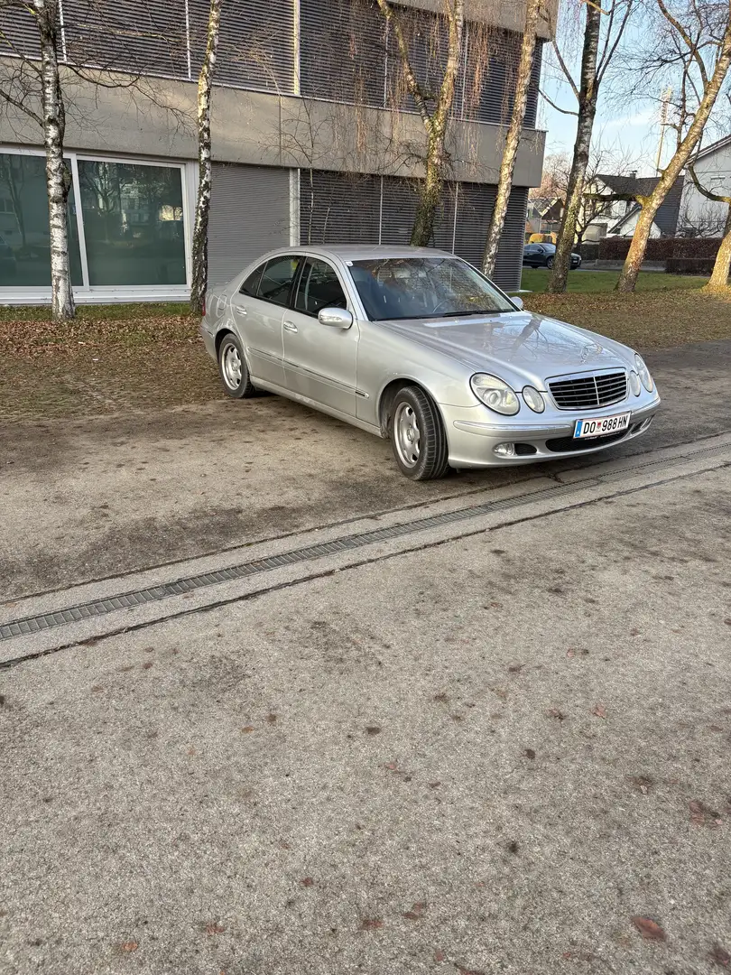 Mercedes-Benz E 270 Elegance CDI - 2