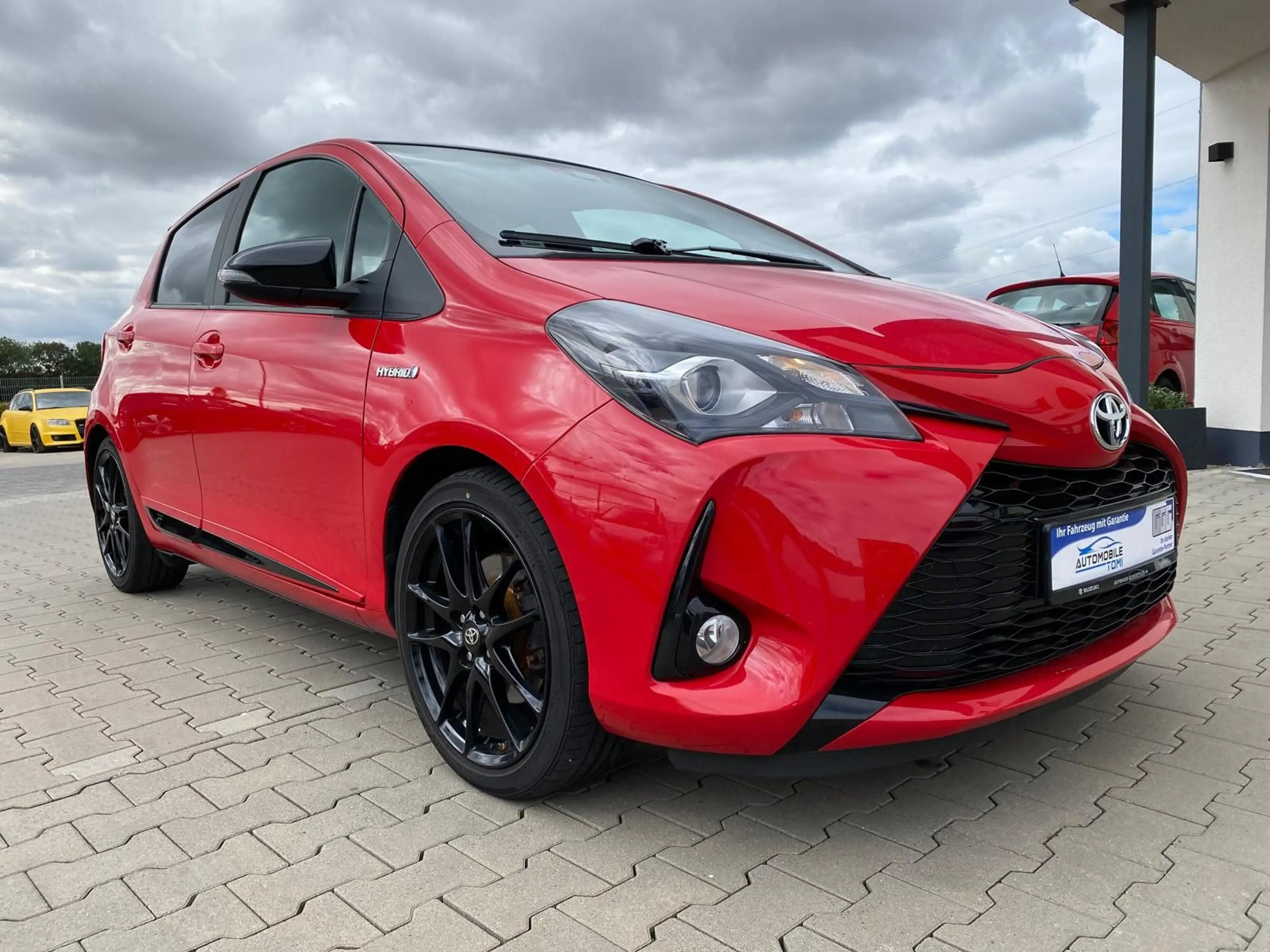 Toyota Yaris Hybrid 1.5 GR Sport — photo 10