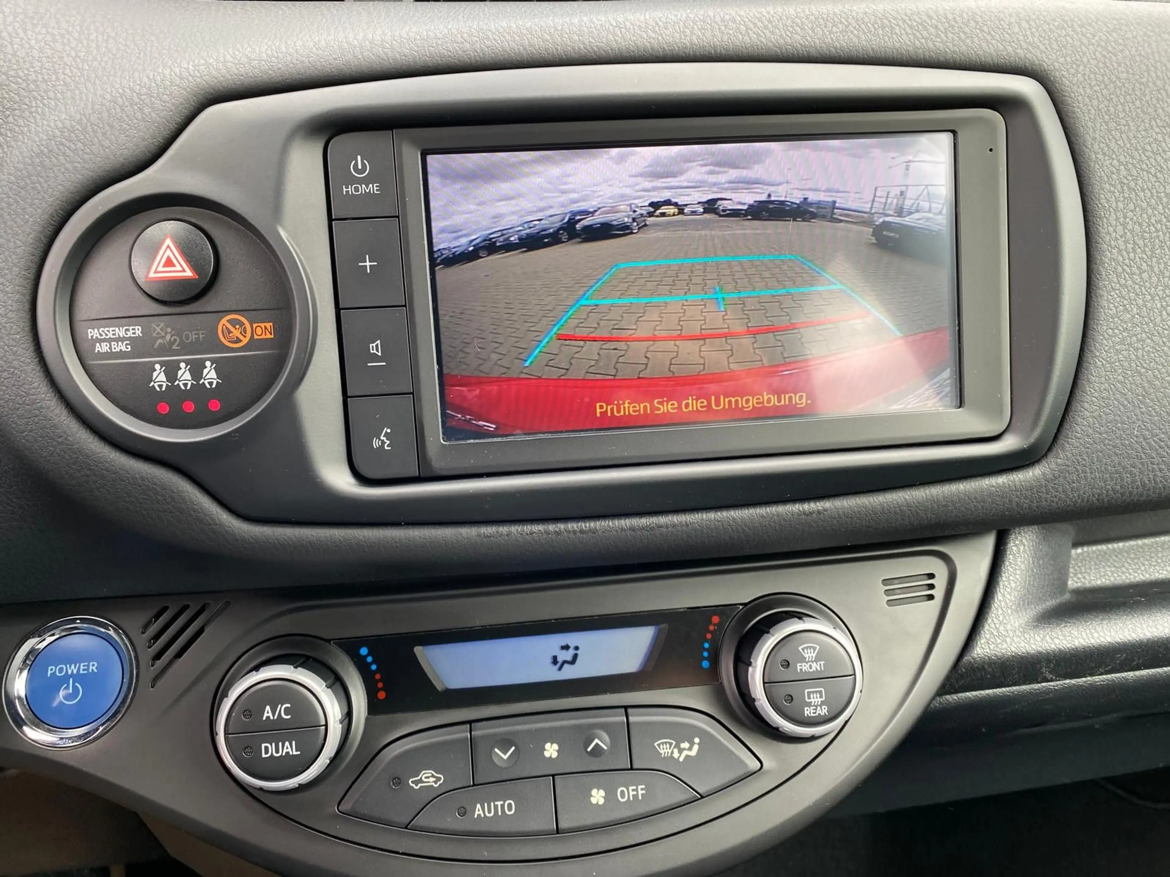 Toyota Yaris Hybrid 1.5 GR Sport — photo 15