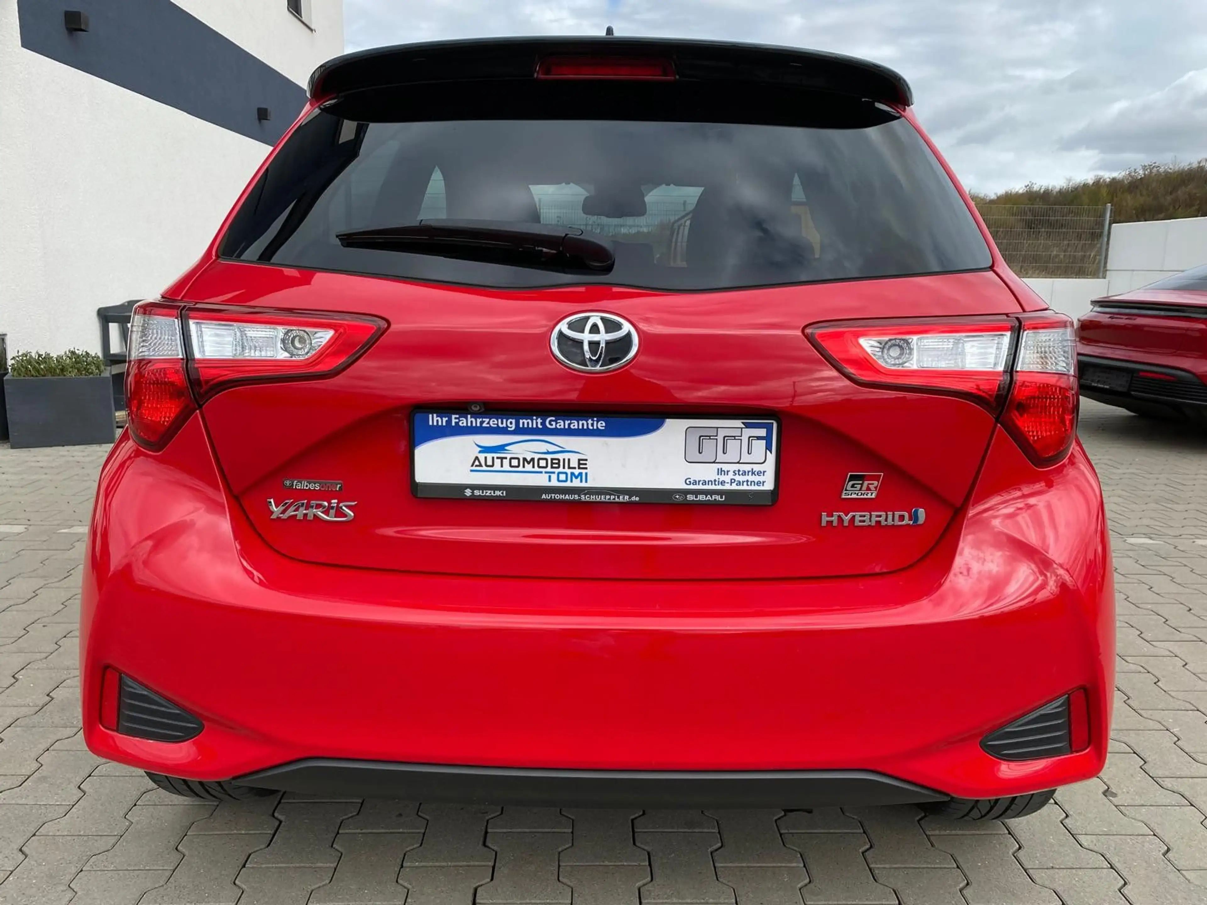 Toyota Yaris Hybrid 1.5 GR Sport — photo 4