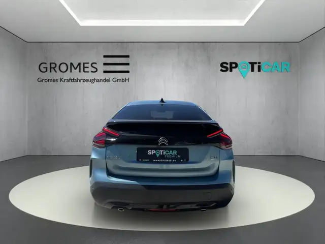 Citroen C4 view 4