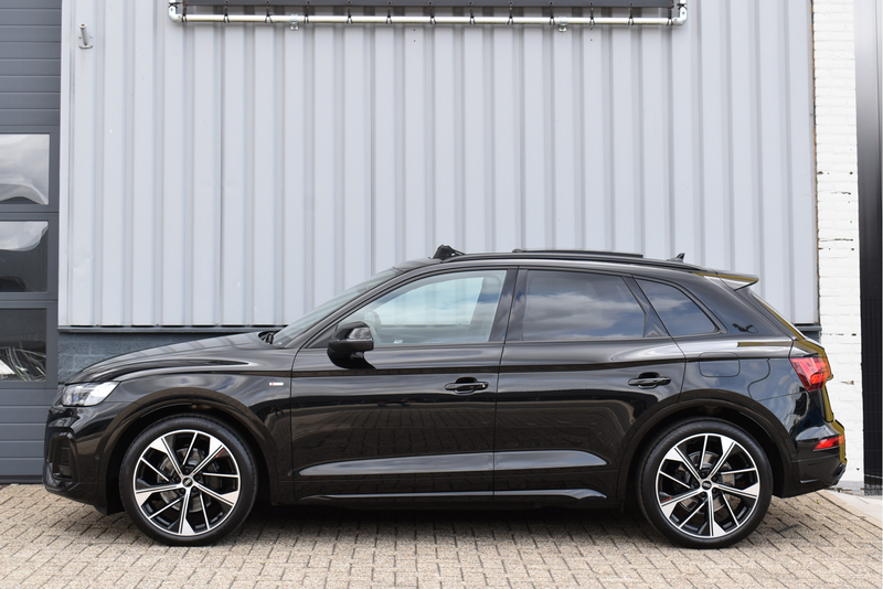 Audi Q5 50 TFSI e S-Line Competition Pano Luchtvering RS-S — photo 25