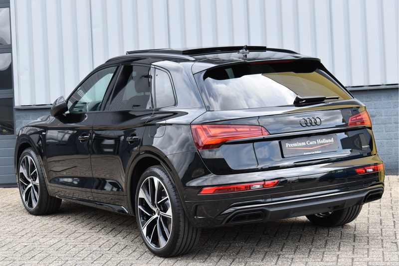Audi Q5 50 TFSI e S-Line Competition Pano Luchtvering RS-S — photo 3