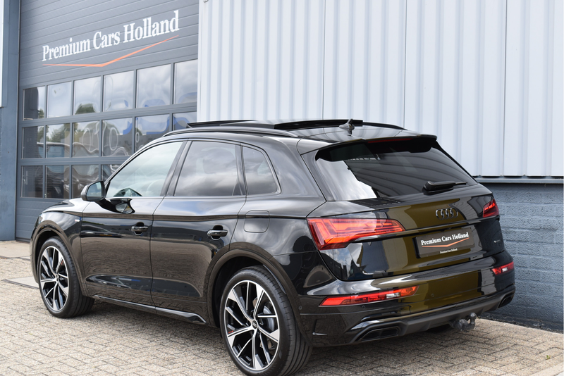 Audi Q5 50 TFSI e S-Line Competition Pano Luchtvering RS-S — photo 24
