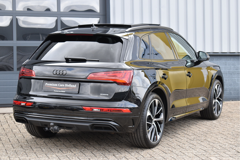 Audi Q5 50 TFSI e S-Line Competition Pano Luchtvering RS-S — photo 26