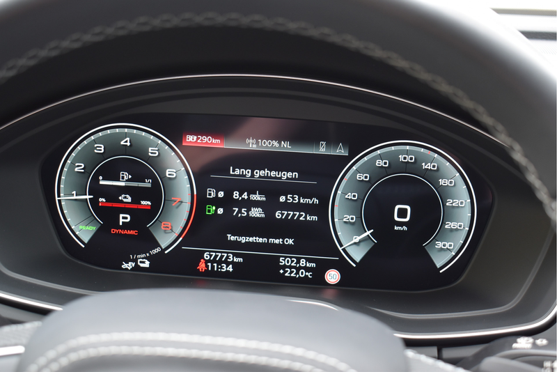 Audi Q5 50 TFSI e S-Line Competition Pano Luchtvering RS-S — photo 22