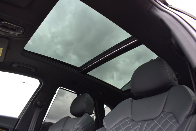 Audi Q5 50 TFSI e S-Line Competition Pano Luchtvering RS-S — photo 18