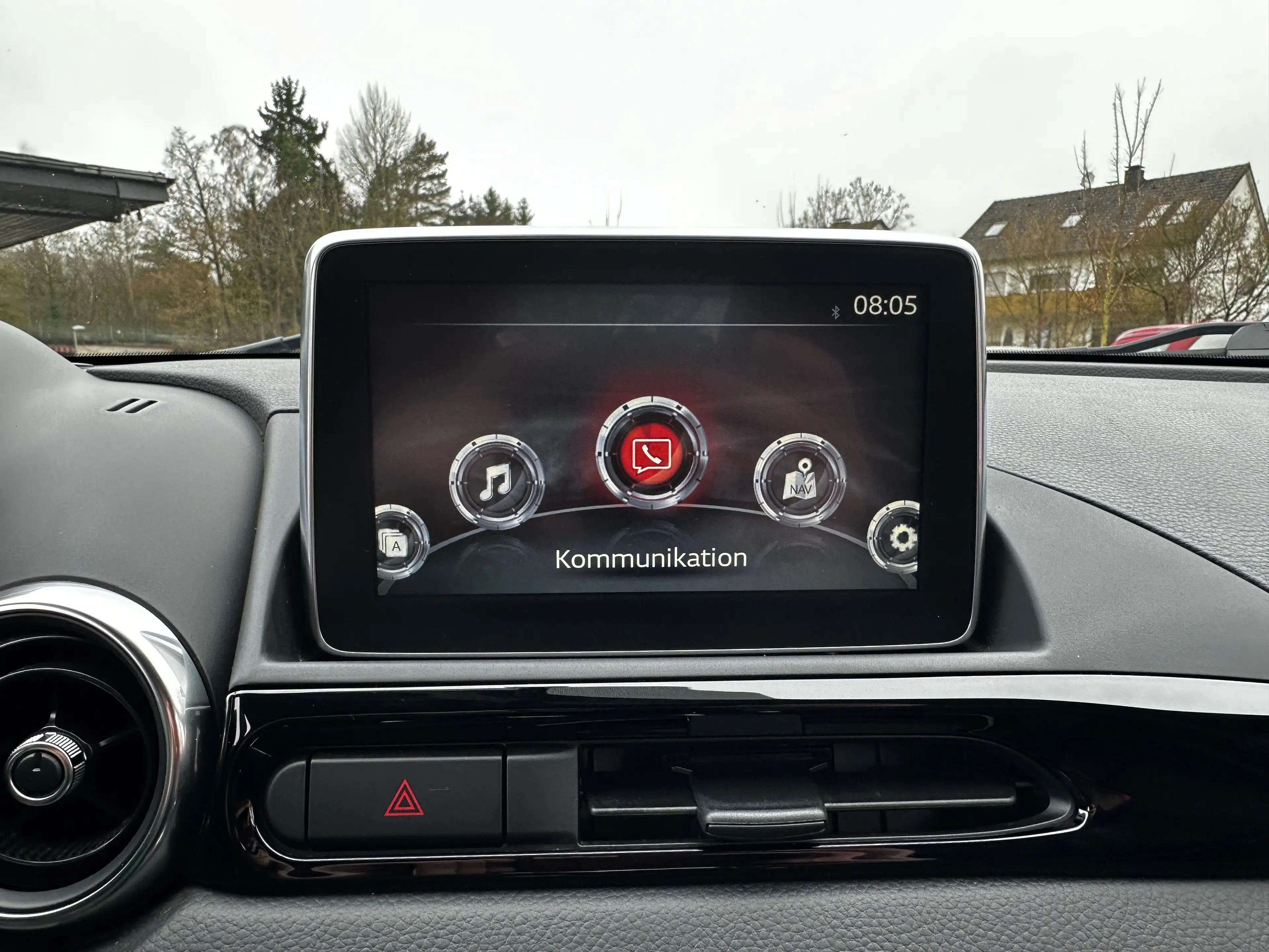 Fiat 124 Spider Lusso — photo 19