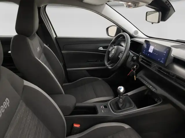 Jeep Avenger view 5