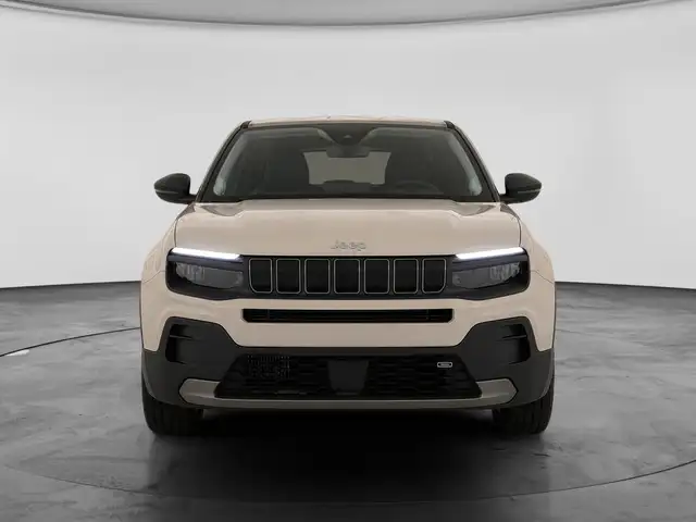 Jeep Avenger view 2