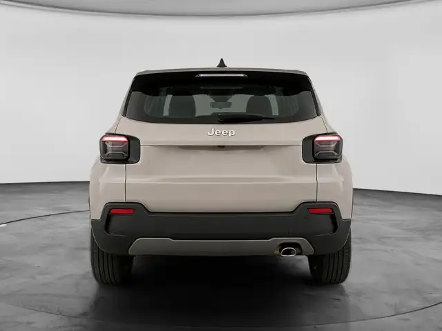 Jeep Avenger view 4
