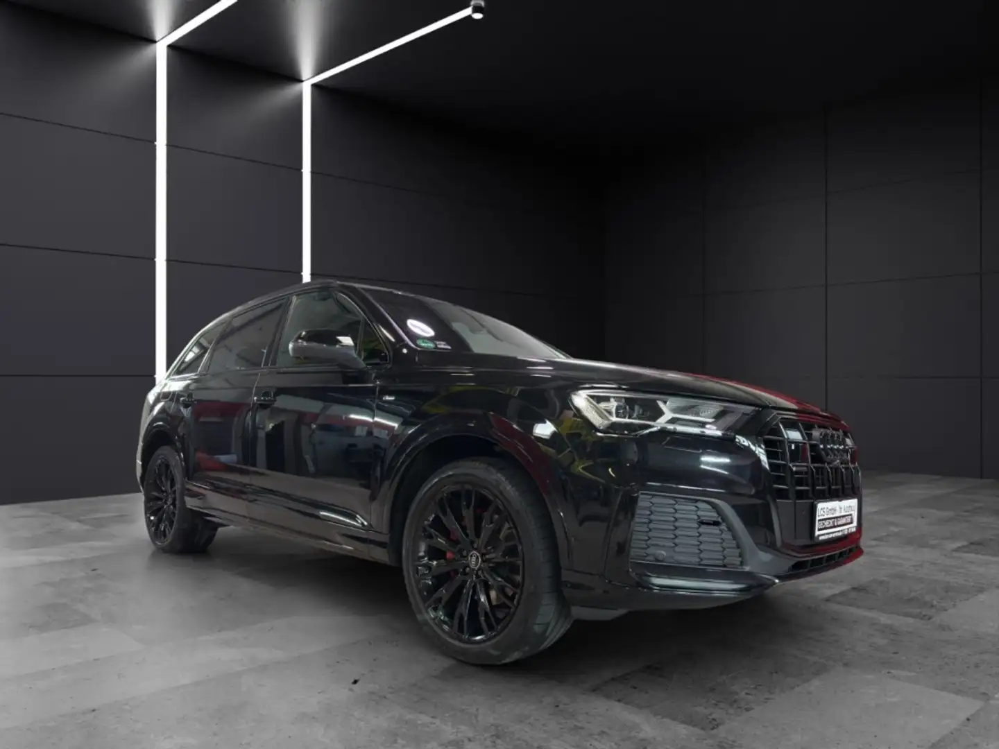 Audi Q7 50TDI quattro competition plus S-line HUD PANO Spo Schwarz - 1