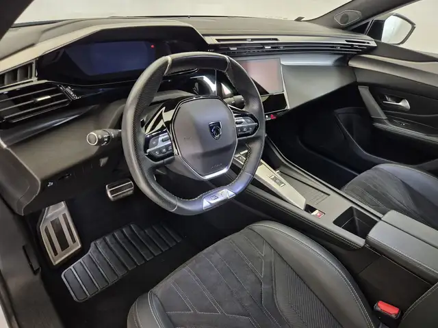 Peugeot 408 view 6