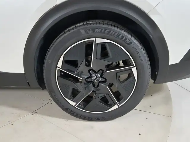 Peugeot 408 view 14