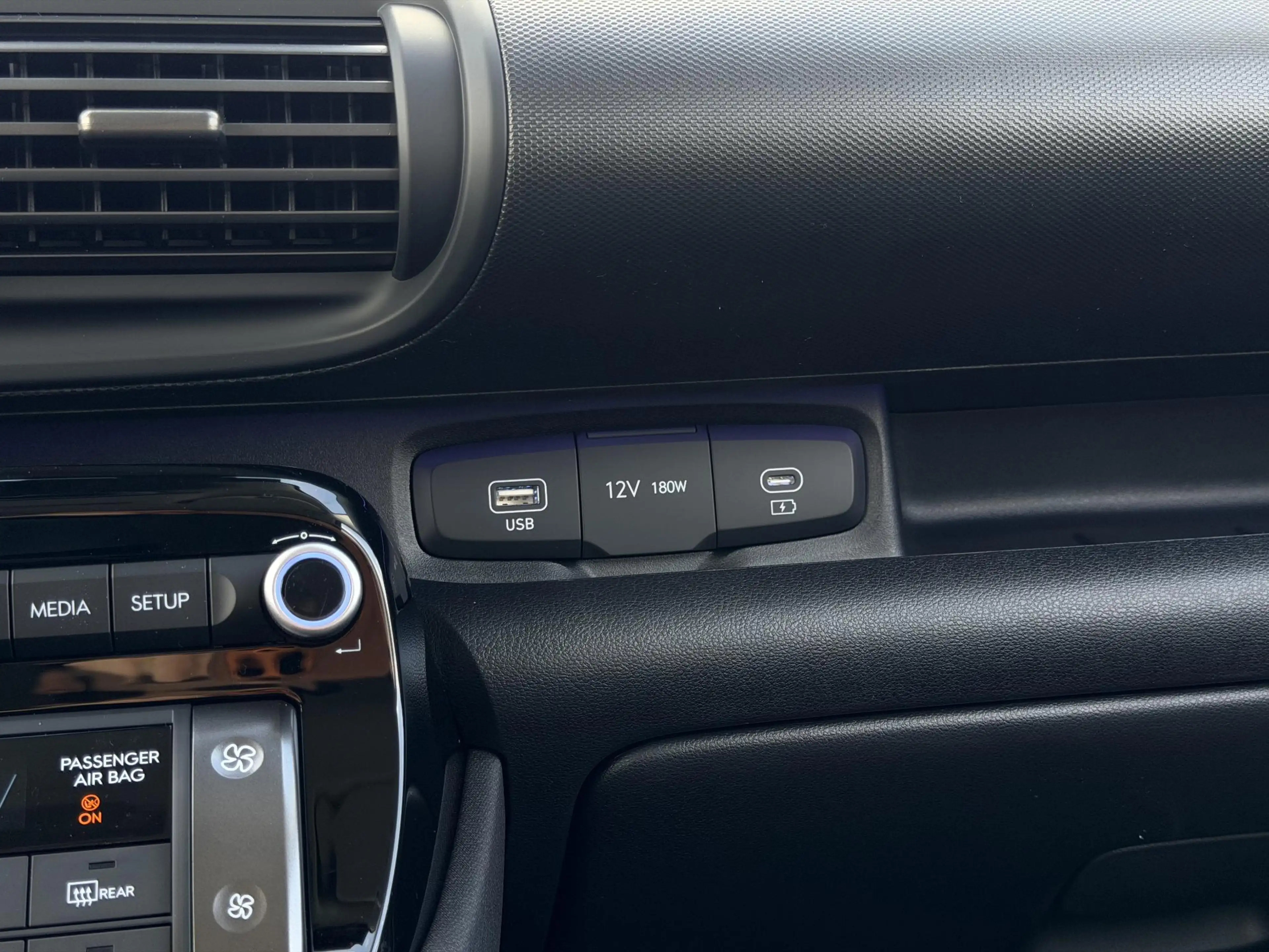 Hyundai Inster Evolve 49 kWh LED Verlichting / 17 Inch / Dynamisc — photo 20