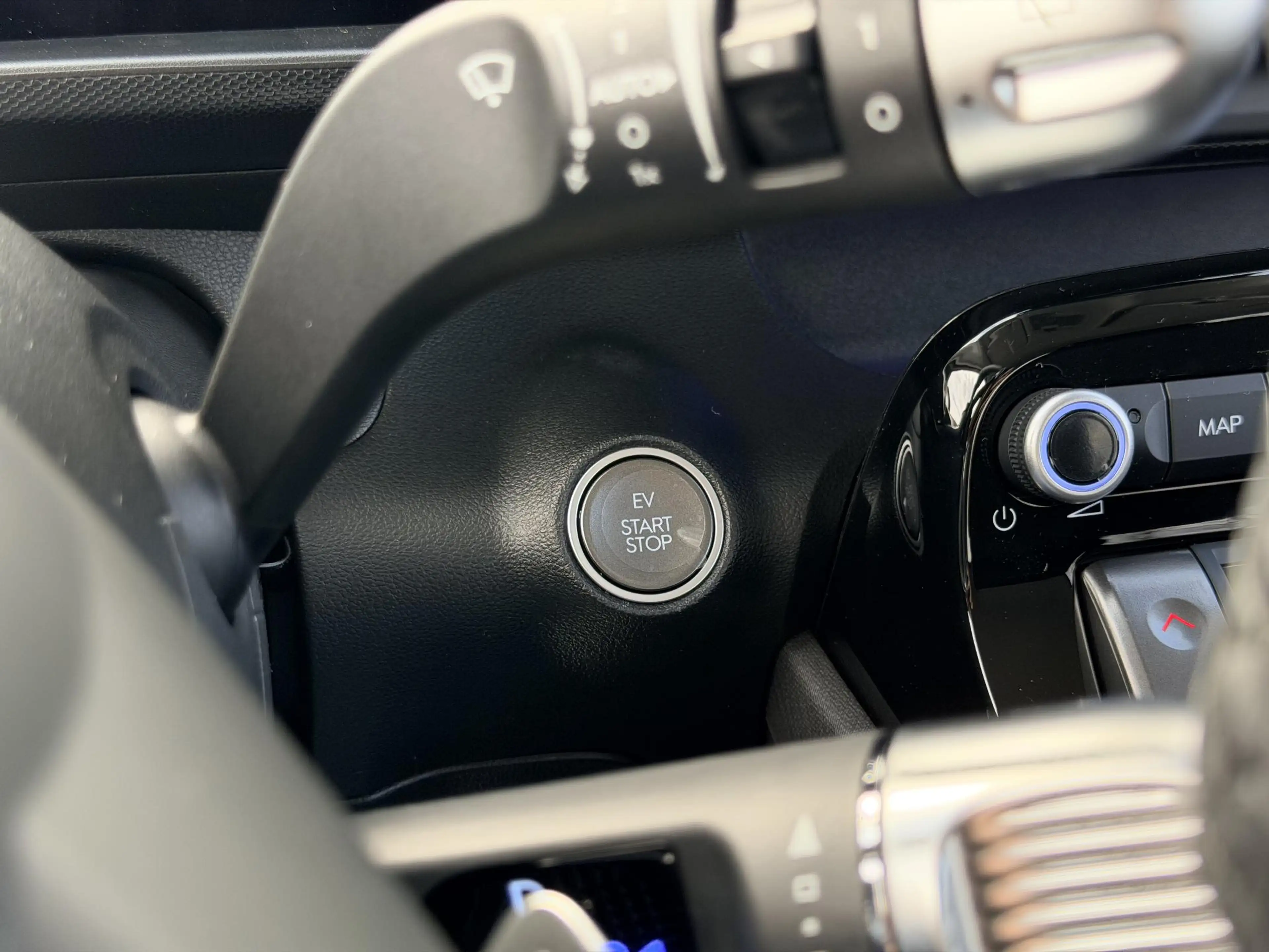 Hyundai Inster Evolve 49 kWh LED Verlichting / 17 Inch / Dynamisc — photo 34