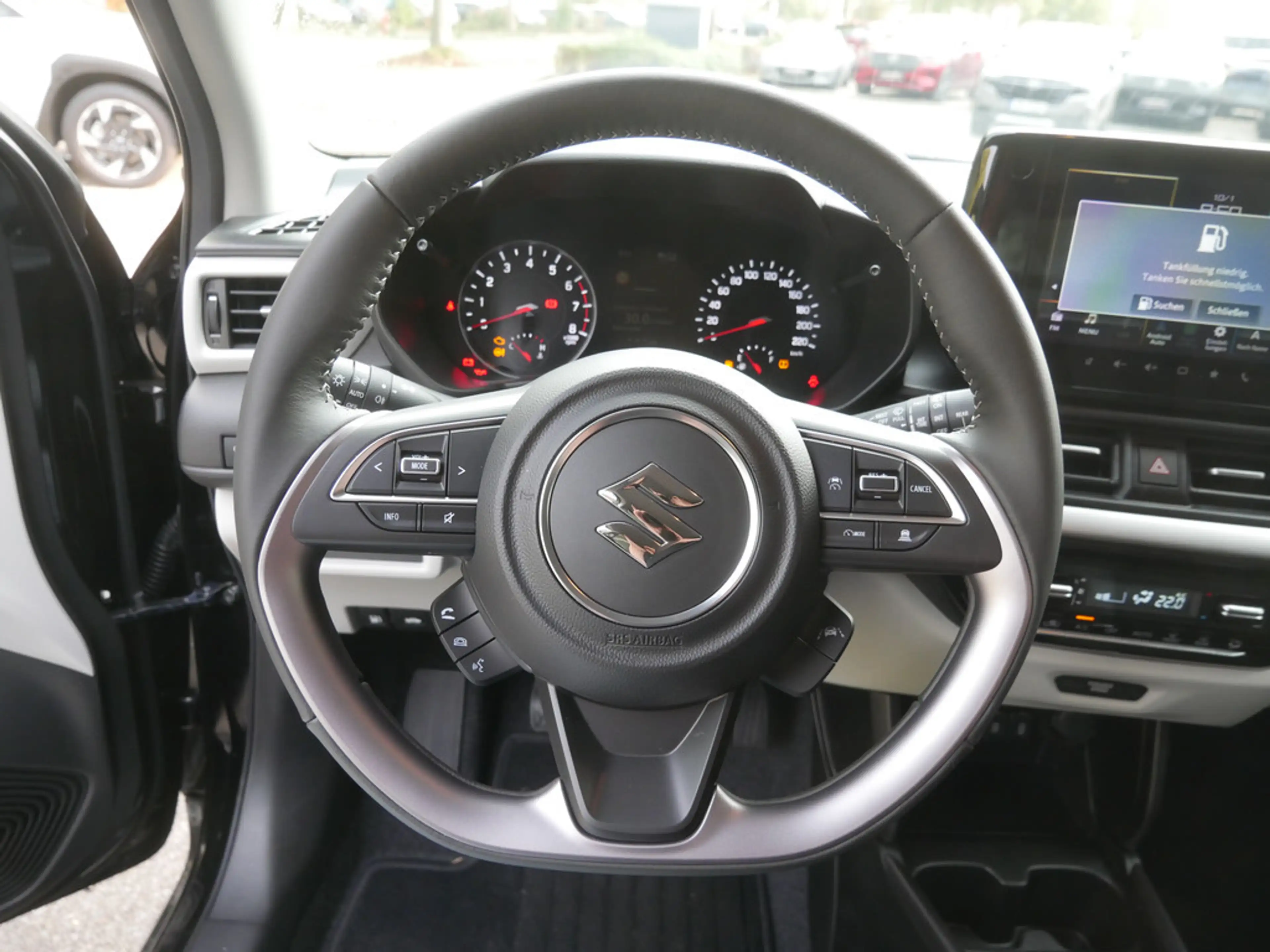 Suzuki Swift 1.2 Hybrid Comfort+ KAMERA NAVI ACC LED — photo 13