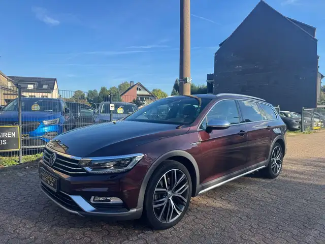 Volkswagen Passat Alltrack AUT/360°KAMERA/PANO/LEDER/LHZ/HUD/SHZ-V-H/KEYLES