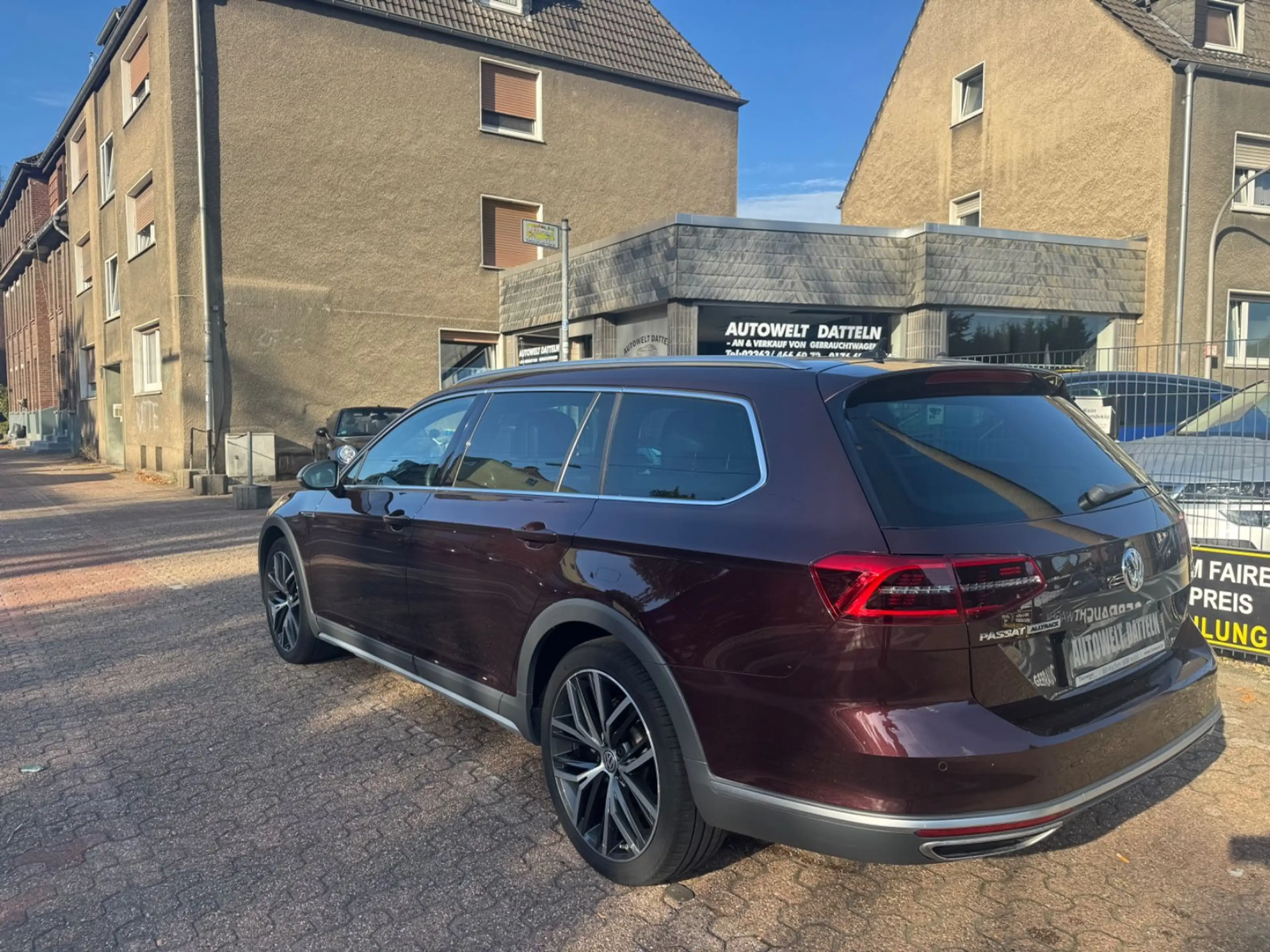 Volkswagen Passat Alltrack AUT/360°KAMERA/PANO/LEDER/LHZ/HUD/SHZ-V-H/KEYLES — photo 8