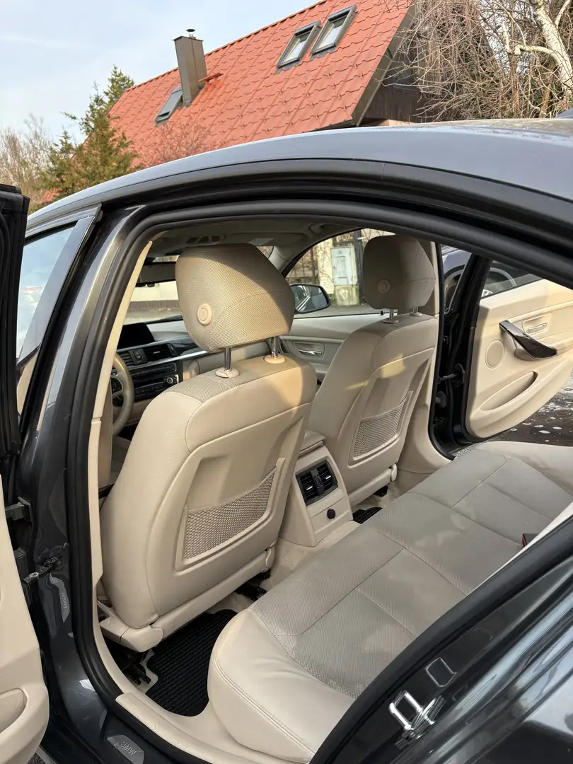 BMW 318 Bmw 318d Limousine F30 N47 - 2
